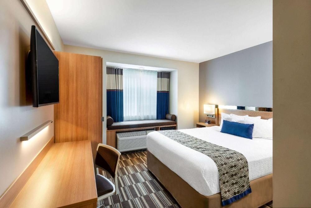 Microtel Inn Suites by Wyndham Warsaw